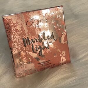Ciaté London Marbled Light Blusher